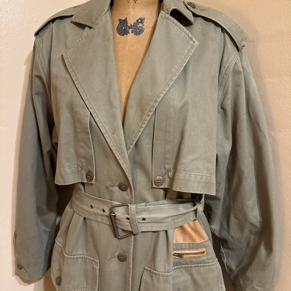 SOLD ON DEPOP Together! Vintage Olive Green Women's Trench Coat size 6 - Picture 2 of 10